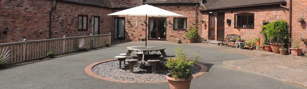 The Manor Coach House Hotell Hindlip Exteriör bild